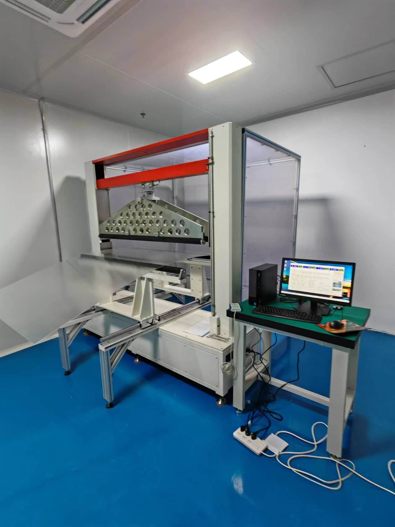 �������������FR-106�ĵ����������